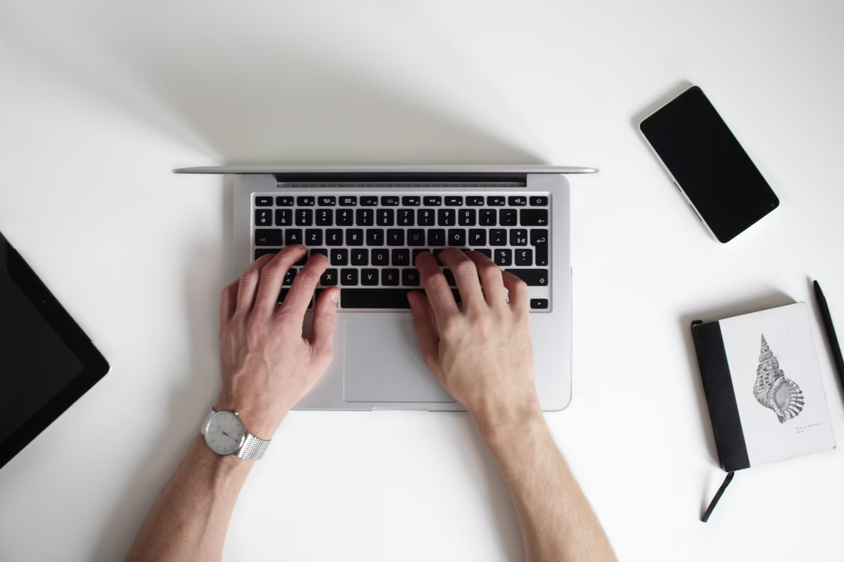 Kako odabrati pravo rješenje za online prodaju? (i zašto sve više trgovaca bira Storenest)